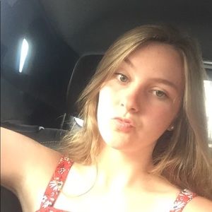 Meet your Posher, Jenna